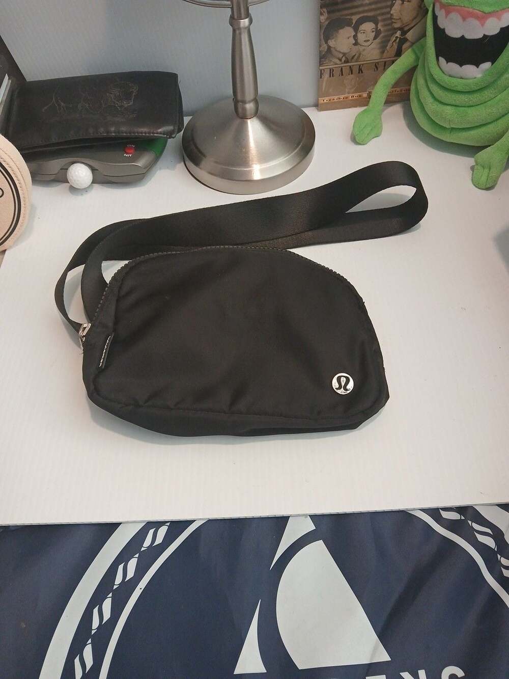 Lululemon Everywhere Belt Bag Black